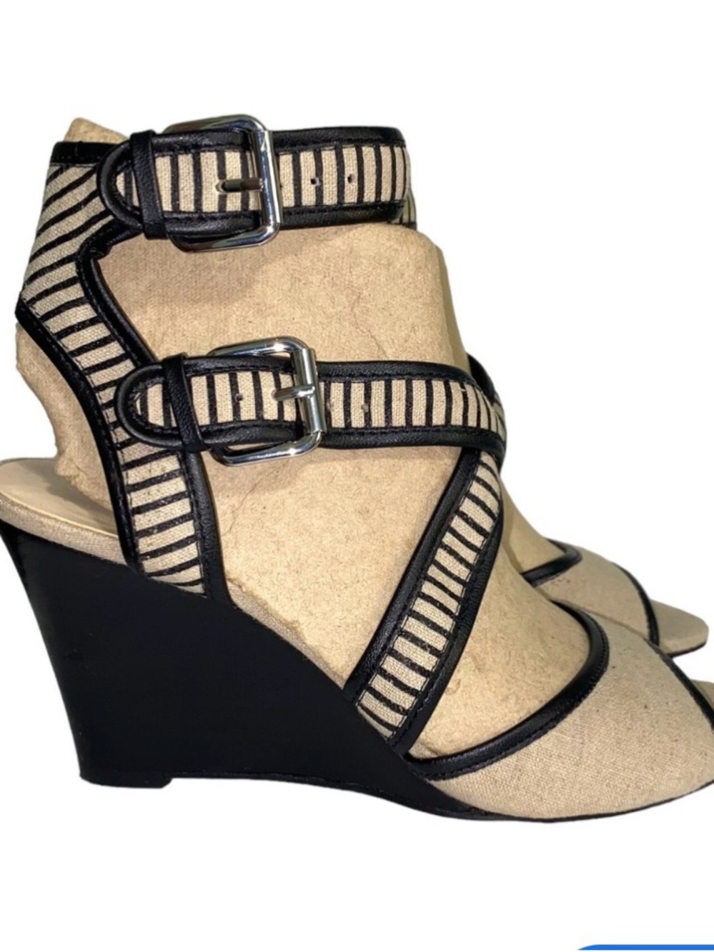 Nine West Beige and Black Strappy Crisscross Sandals